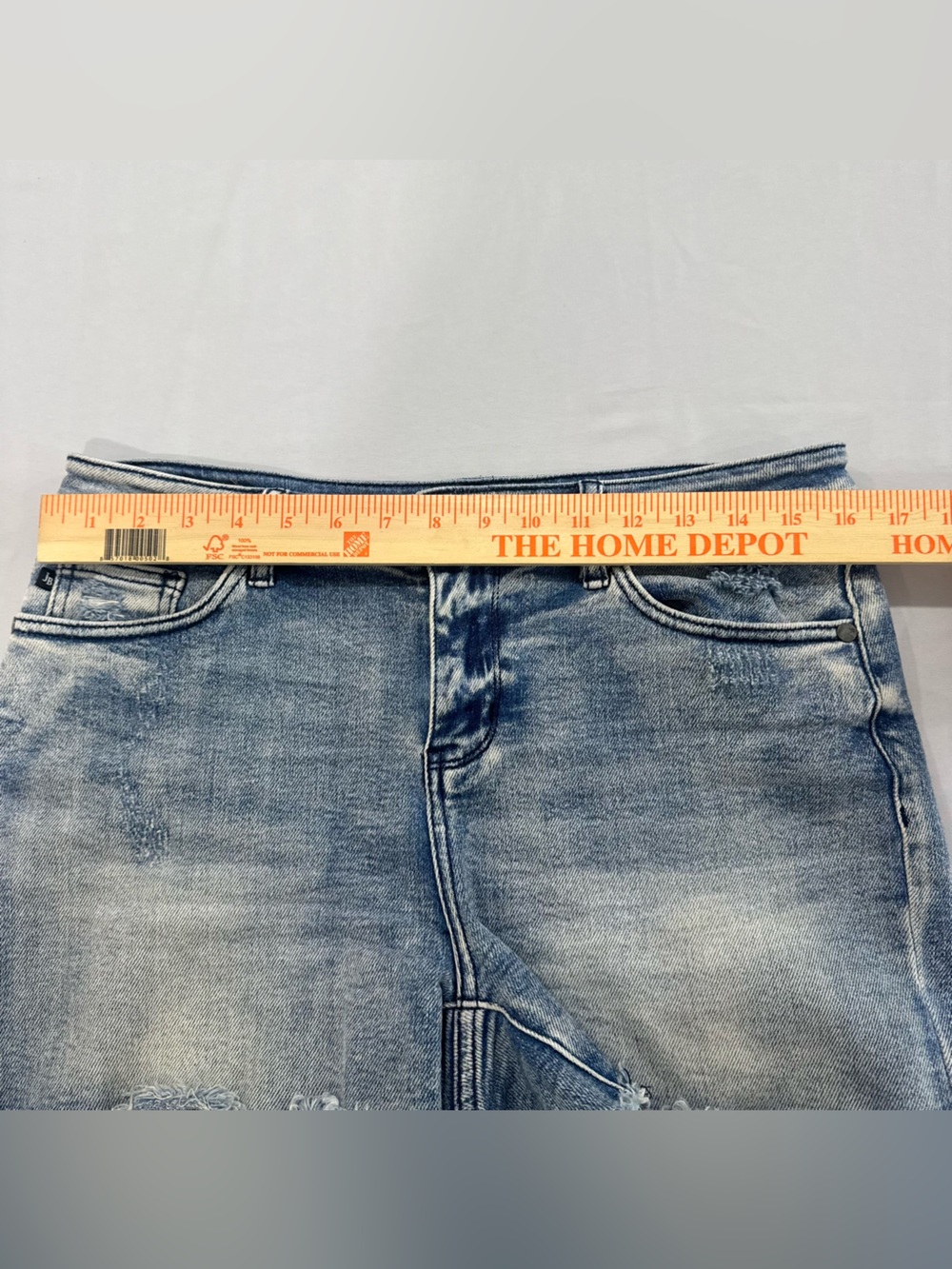 Judy Blue Denim Jean Shorts Medium - Picture 6 of 8